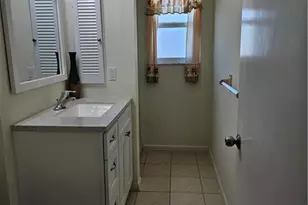 915 North St, Fort Myers Beach, FL 33931 - Photo 21