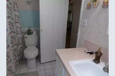 123 Flame Ln, North Fort Myers, FL 33917 - Photo 5