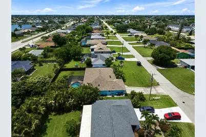 1114 NE Van Loon Ln, Cape Coral, FL 33909 - Photo 33