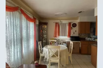 1785 N Markley Ct, Fort Myers, FL 33916 - Photo 5