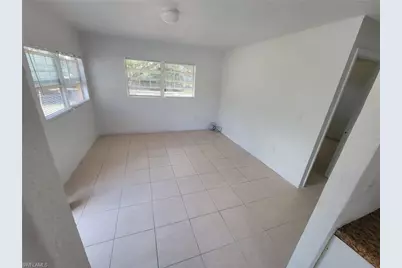 2640 Saint Charles St, Fort Myers, FL 33916 - Photo 3