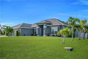 1728 Diplomat Pkwy W, Cape Coral, FL 33993 - Photo 5