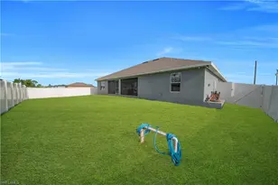 1728 Diplomat Pkwy W, Cape Coral, FL 33993 - Photo 41