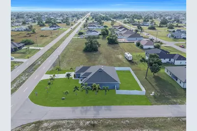 1728 Diplomat Pkwy W, Cape Coral, FL 33993 - Photo 47