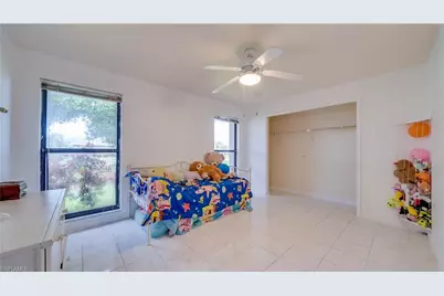 3609 SE 2nd Pl, Cape Coral, FL 33904 - Photo 25