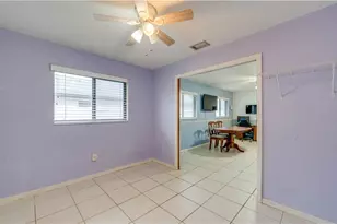 3609 SE 2nd Pl, Cape Coral, FL 33904 - Photo 15