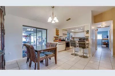3609 SE 2nd Pl, Cape Coral, FL 33904 - Photo 5