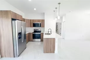 723 Bering Ave S, Lehigh Acres, FL 33974 - Photo 9