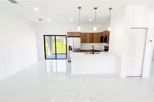 723 Bering Ave S, Lehigh Acres, FL 33974 - Photo 3