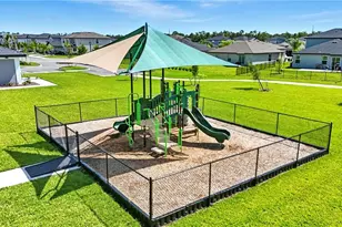 17765 Paradiso Wy, North Fort Myers, FL 33917 - Photo 37