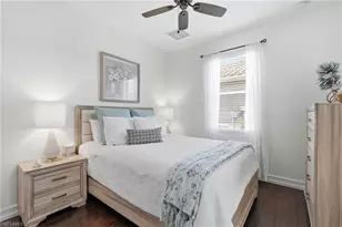 2390 Heydon Cir E, Naples, FL 34120 - Photo 23