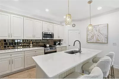 2390 Heydon Cir E, Naples, FL 34120 - Photo 11