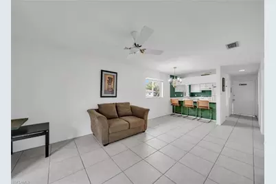 8071 Country Rd #206, Fort Myers, FL 33919 - Photo 9