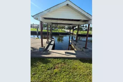 5127 Curlew Dr, Saint James City, FL 33956 - Photo 5