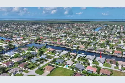 4612 SW 22nd Pl, Cape Coral, FL 33914 - Photo 11