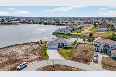 230 NE 18th St, Cape Coral, FL 33909 - Photo 45