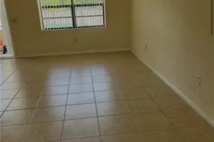 919 SE 8th Terrace, Cape Coral, FL 33990 - Photo 3