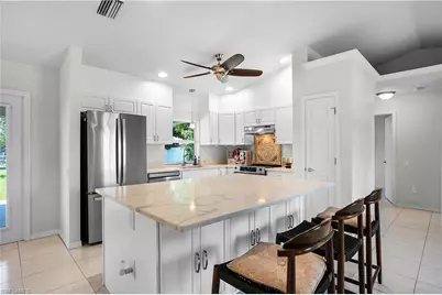 626 Retunda Pkwy W, Cape Coral, FL 33904 - Photo 15