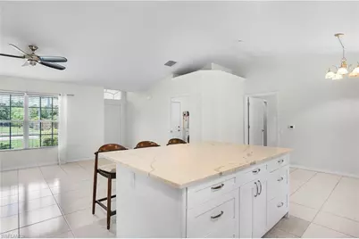 626 Retunda Pkwy W, Cape Coral, FL 33904 - Photo 17