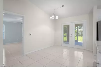 626 Retunda Pkwy W, Cape Coral, FL 33904 - Photo 19