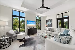 692 10th Ave S, Naples, FL 34102 - Photo 5