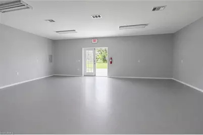 2054 Crawford St, Fort Myers, FL 33901 - Photo 3