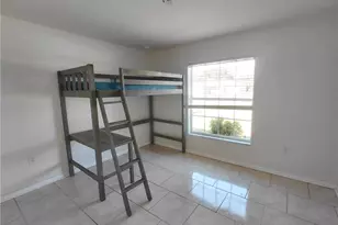 2013 NE 13th Pl, Cape Coral, FL 33909 - Photo 11