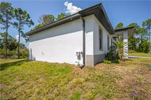 3121 69th St W, Lehigh Acres, FL 33971 - Photo 45