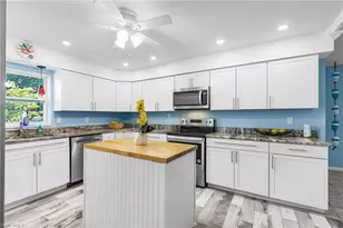 3823 SE 13th Ave, Cape Coral, FL 33904 - Photo 7