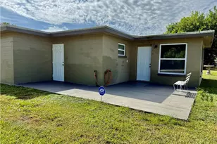 17 Kansas Rd, Lehigh Acres, FL 33936 - Photo 5