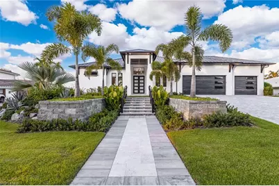 111 Montrose Dr, Fort Myers, FL 33919 - Photo 7