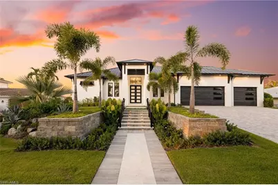 111 Montrose Dr, Fort Myers, FL 33919 - Photo 1