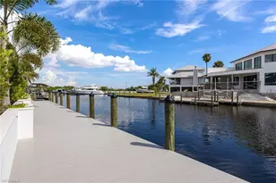 111 Montrose Dr, Fort Myers, FL 33919 - Photo 5