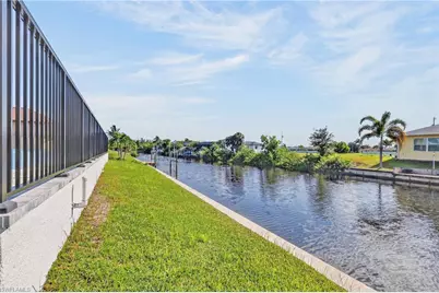 2525 Surfside Blvd, Cape Coral, FL 33914 - Photo 33