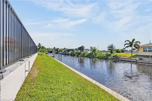 2525 Surfside Blvd, Cape Coral, FL 33914 - Photo 33
