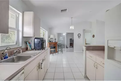 2806 E 3rd St, Lehigh Acres, FL 33936 - Photo 7