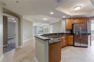 2745 1st St, Fort Myers, FL 33916 - Photo 3