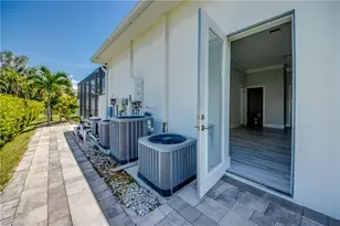 3517 SW 6th Terrace, Cape Coral, FL 33991 - Photo 35