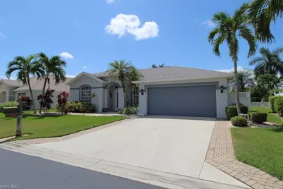15733 Beachcomber Ave, Fort Myers, FL 33908 - Photo 5