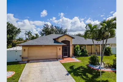 2103 SE 8th Ave, Cape Coral, FL 33990 - Photo 5
