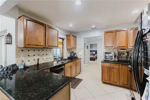 2103 SE 8th Ave, Cape Coral, FL 33990 - Photo 21