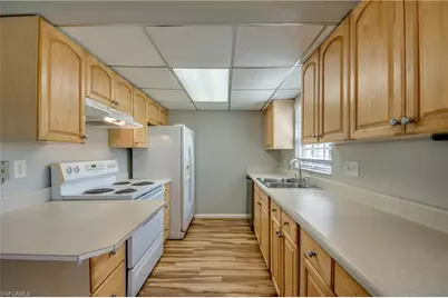 7019 Cedarhurst Dr #2, Fort Myers, FL 33919 - Photo 13