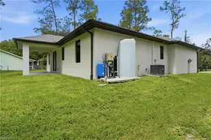 3692 8th Ave SE, Naples, FL 34117 - Photo 37