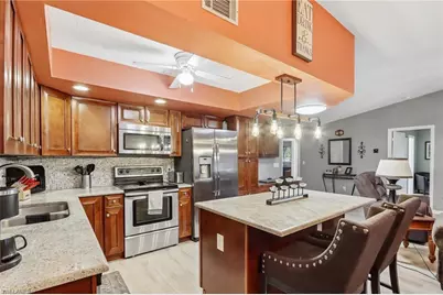 19906 Lake Vista Cir, Lehigh Acres, FL 33936 - Photo 11