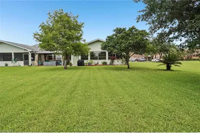 19906 Lake Vista Cir, Lehigh Acres, FL 33936 - Photo 29