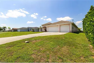 1920 NE 20th Pl, Cape Coral, FL 33909 - Photo 5