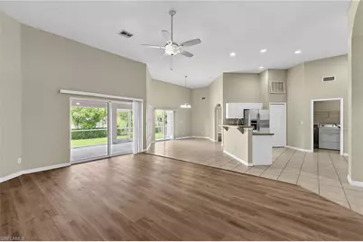 1920 NE 20th Pl, Cape Coral, FL 33909 - Photo 15