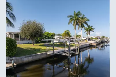 4826 Sandpiper Dr SW, Saint James City, FL 33956 - Photo 21