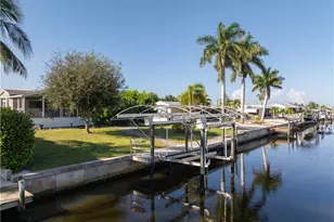4826 Sandpiper Dr SW, Saint James City, FL 33956 - Photo 21