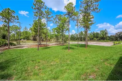 1315 Cortez Ave, Lehigh Acres, FL 33972 - Photo 23